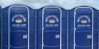 Best Portable Restroom Setup and Delivery  in Uniondale, NY